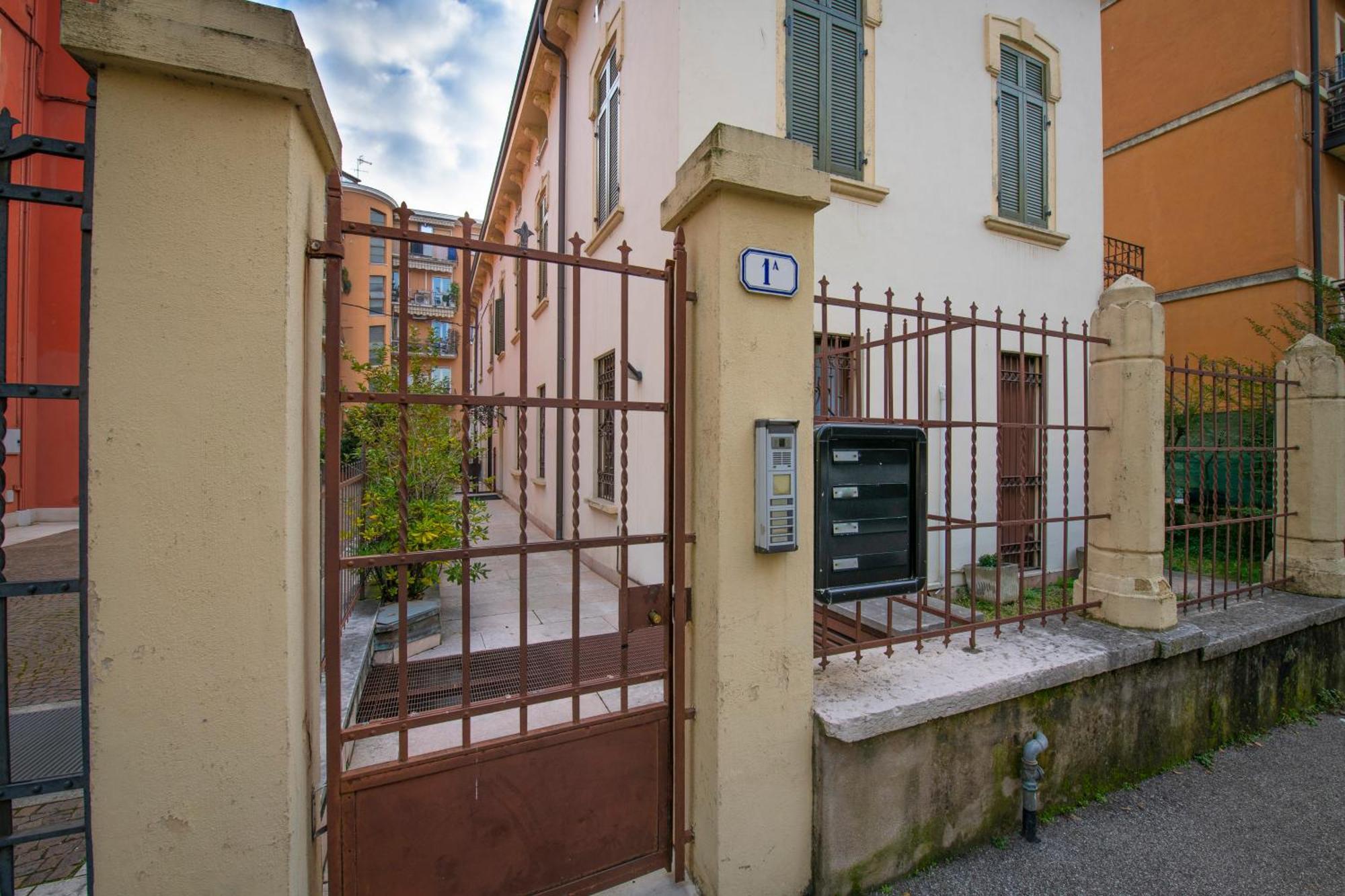 Residenza Impero Bezzecca Apartman Verona Kültér fotó